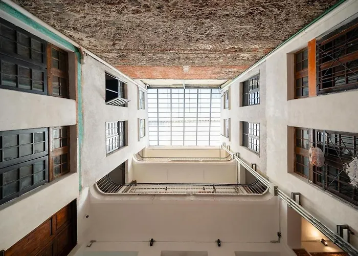 Dh7 Amazing 2beds Full In Zocalo Location