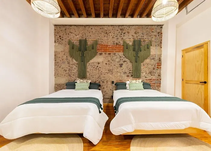 Dh7 Amazing 2beds Full In Zocalo Location Apartment